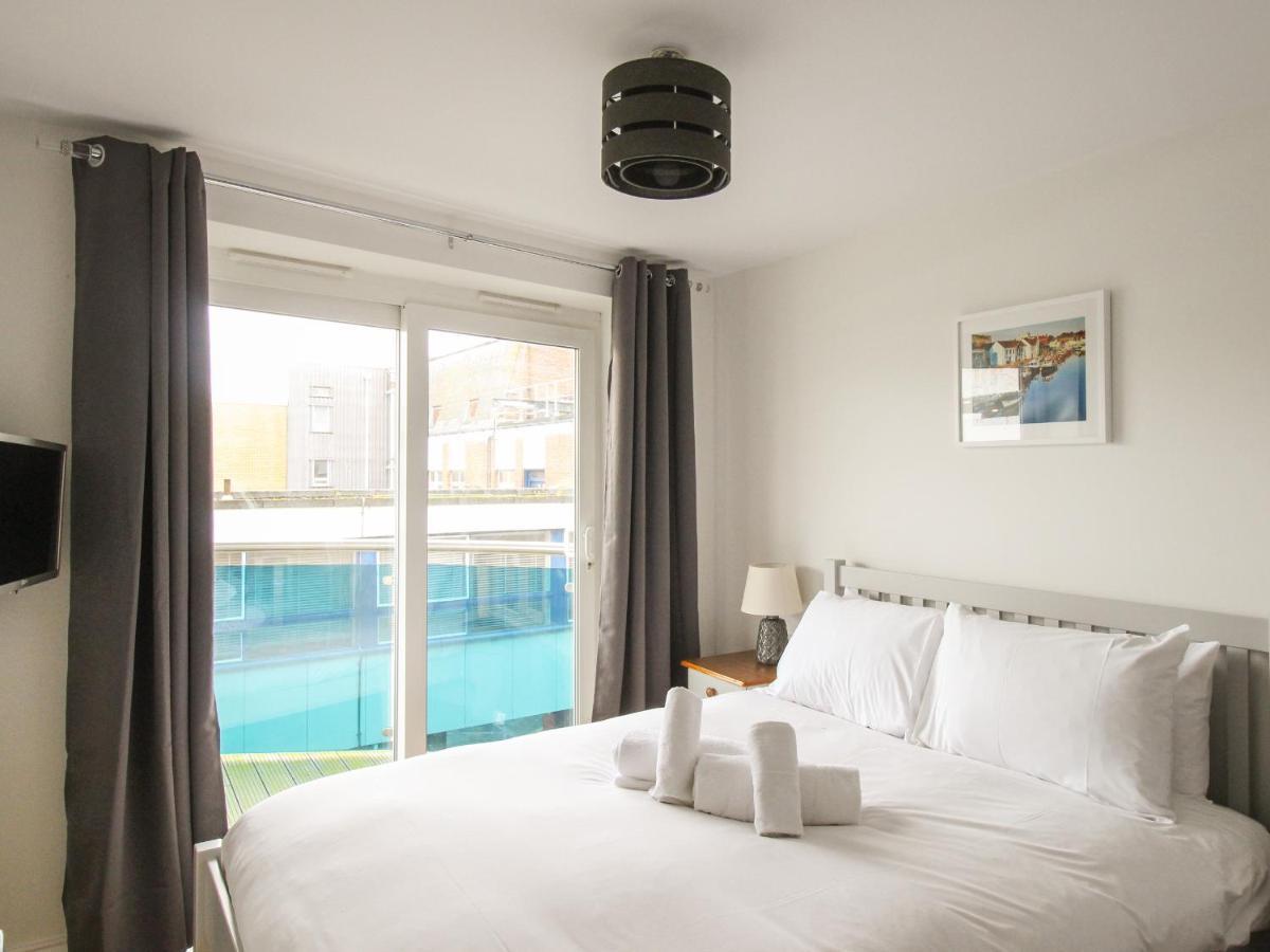 Nautical Breeze Apartment Weymouth Bagian luar foto